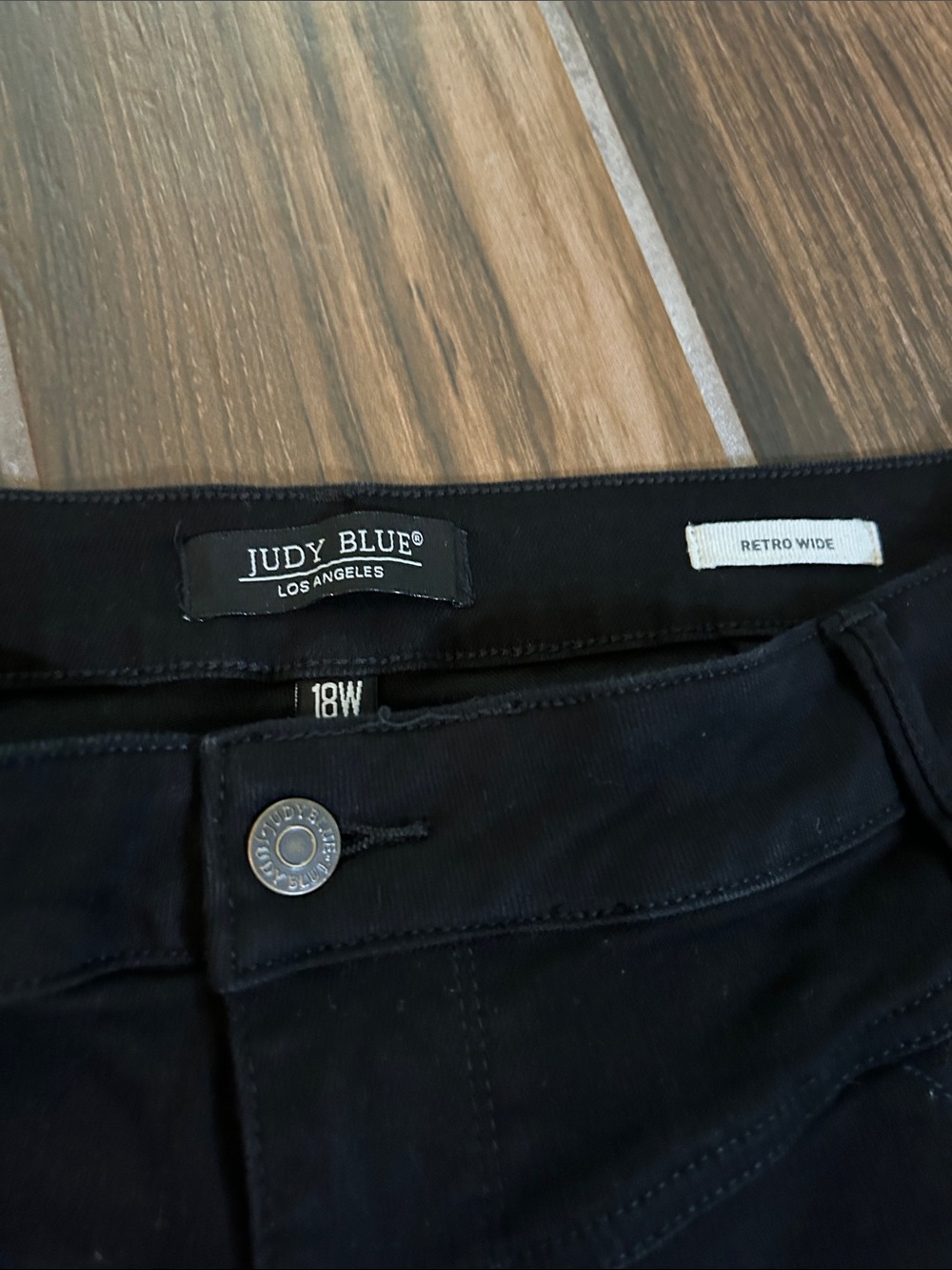 Judy Blue Women’s Black Retro Wide Black Jeans - Picture 3 of 5